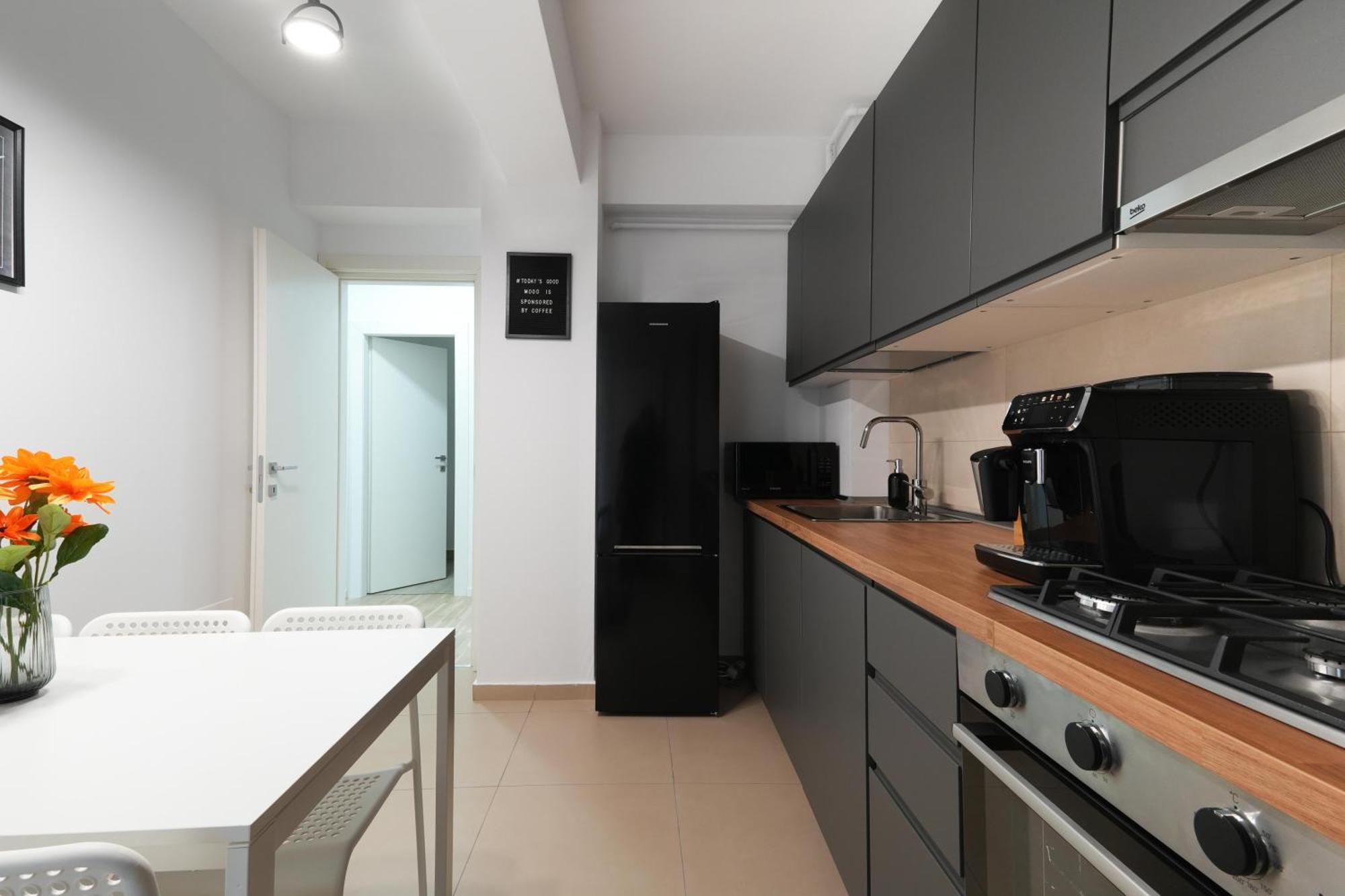 Gabi - Chic Apt With Parking Close To Veranda Mall Bucarest Exterior foto